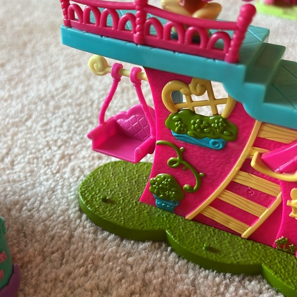 Vintagee Squinkies Clubhouse and Van Lot with 6 Figures and accessories - Picture 7 of 8